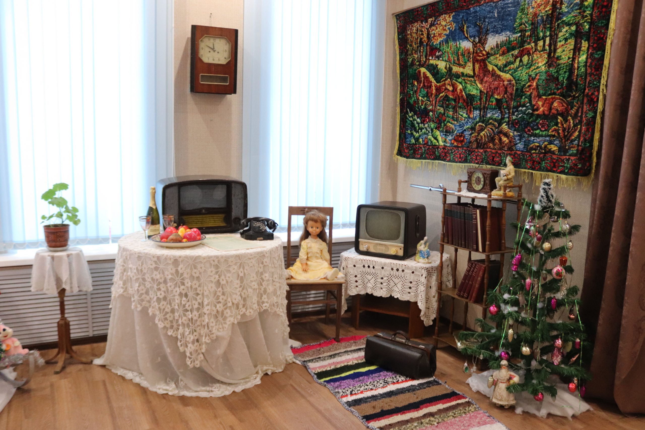 Выставка «Вместе встретим Новый год!» открылась в Трубчевском музее