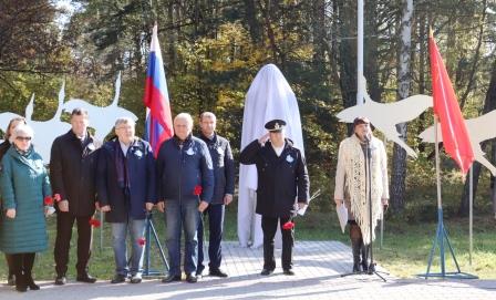 День памяти «Белые журавли» в Трубчевском районе провели рядом мероприятий