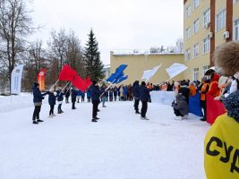 Брянские студенты участвуют в спортивном фестивале «День зимних видов спорта»
