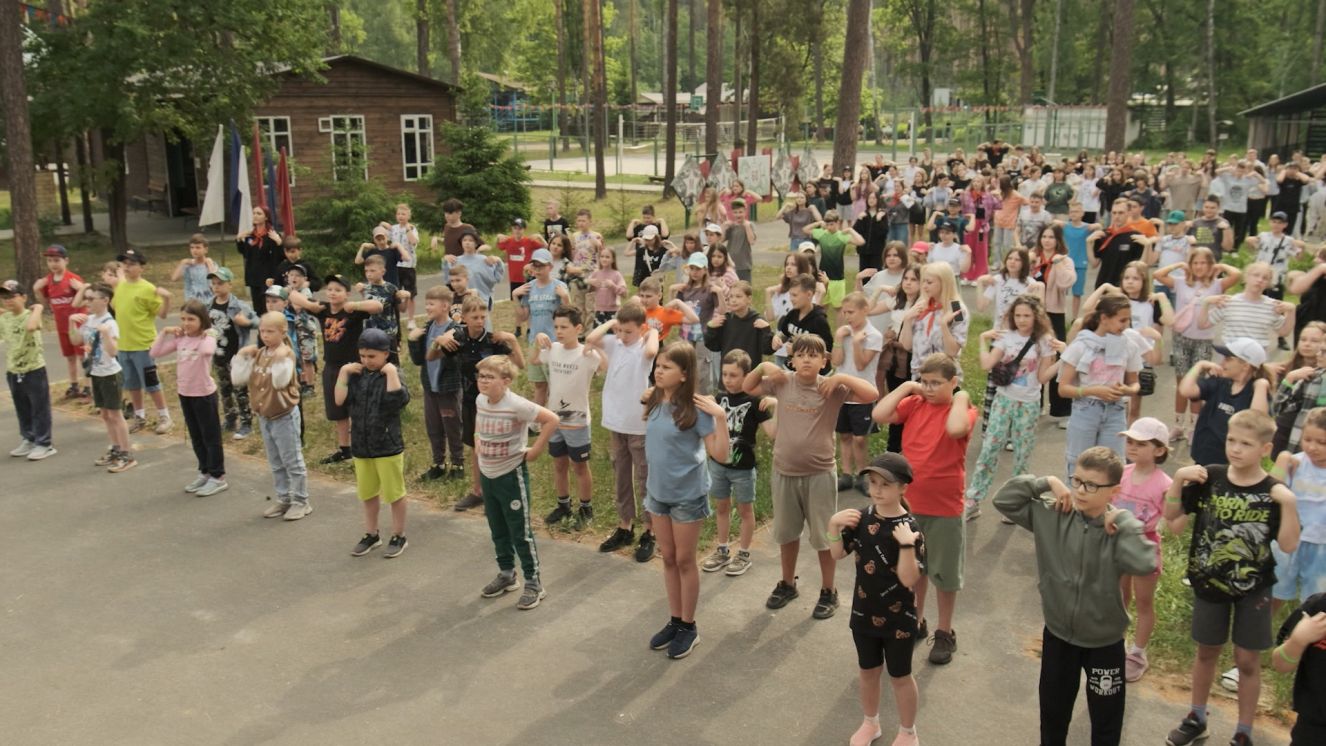 Летние каникулы брянские школьники проведут в загородных оздоровительных лагерях