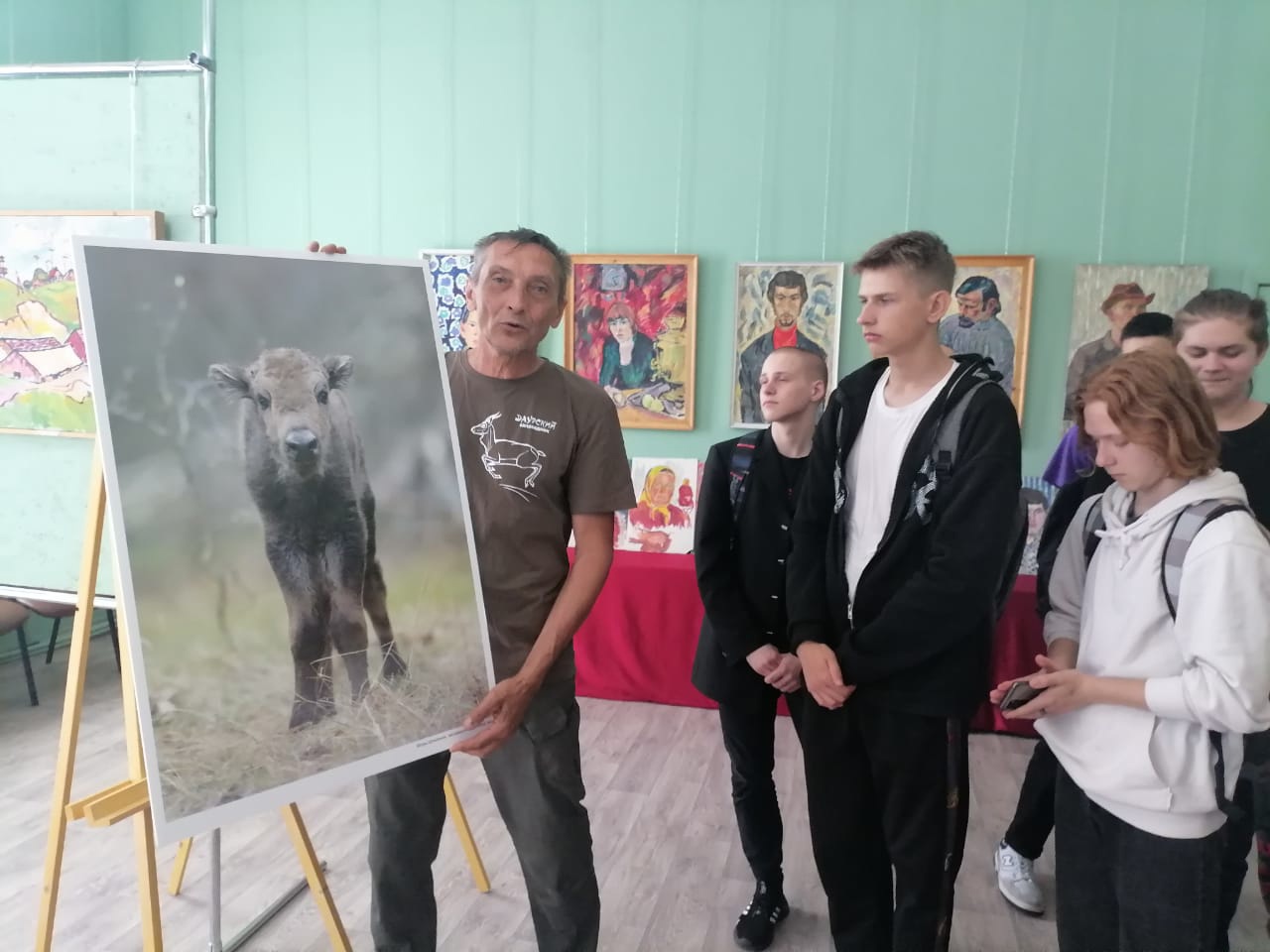 В Трубчевске открылась фотовыставка «Взгляд на мир влюбленными глазами» (0+)