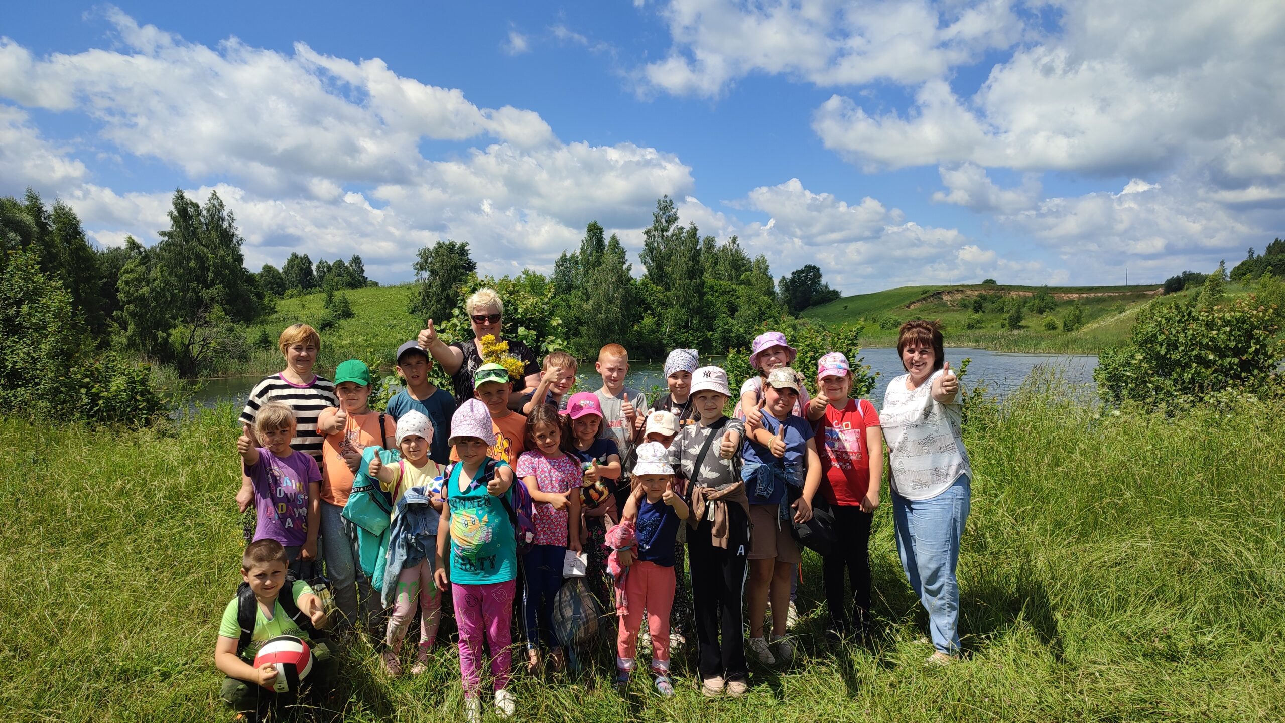 В летнем лагере «Солнышко» при Семячковской СОШ отдыхали 22 ребенка