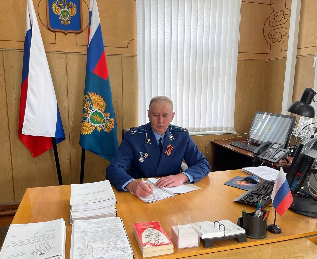 В Трубчевске прокуратура направила в суд уголовное дело о хищении у пожилых граждан крупных денежных средств