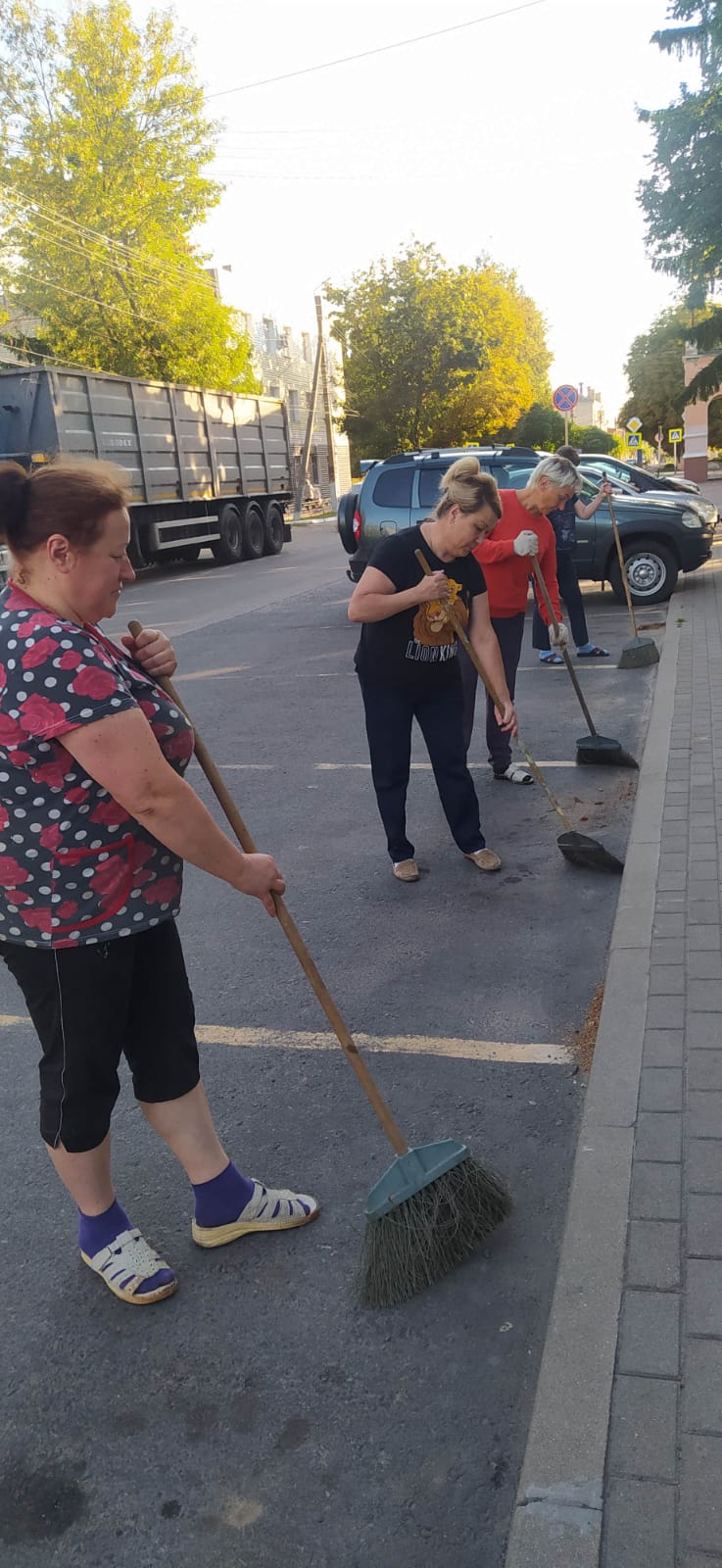 В Трубчевском районе идет общеобластной субботник (0+)