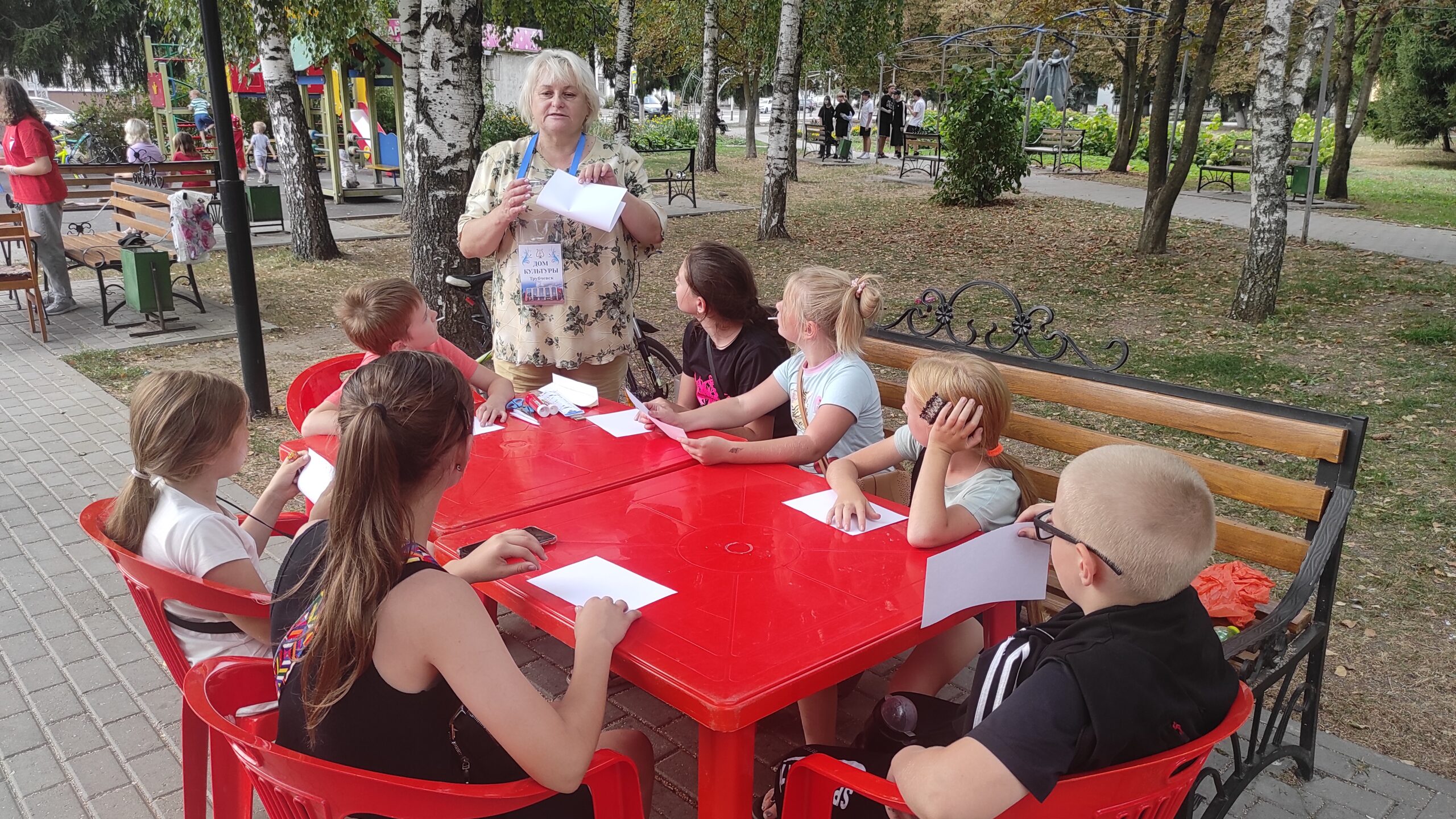 Трубчевские школьники приняли участие в «Больших семейных выходных»