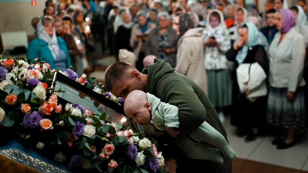 В областной центр Брянщины доставили чудотворный образ Казанской иконы Божией Матери (0+)