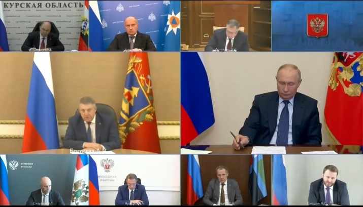 Глава Брянской области Александр Богомаз  доложил об обстановке в регионе В. В. Путину