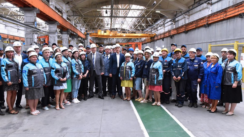 Состоялась поездка Александра Богомаза и Олега Матыцина на  предприятие «Бежицкая сталь»