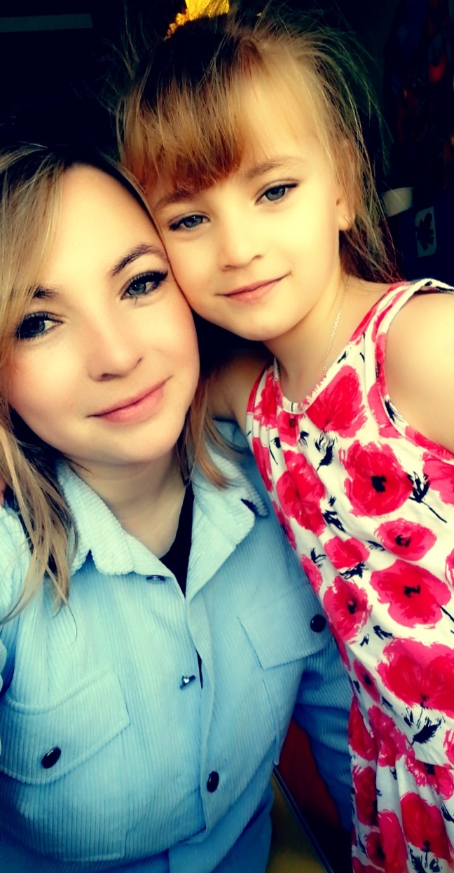 Определен победитель фотоконкурса «Земли трубчевской» «Я и мама так похожи»