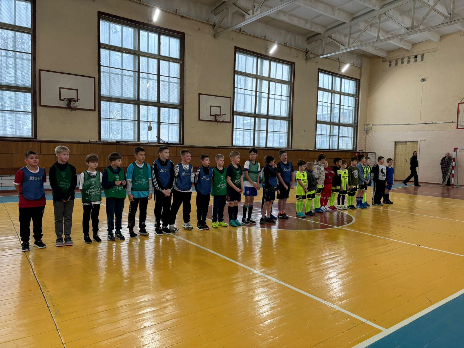 Юные трубчевские футболисты успешно завершили 1-й этап областного первенства (сезон 2024-25 гг.)