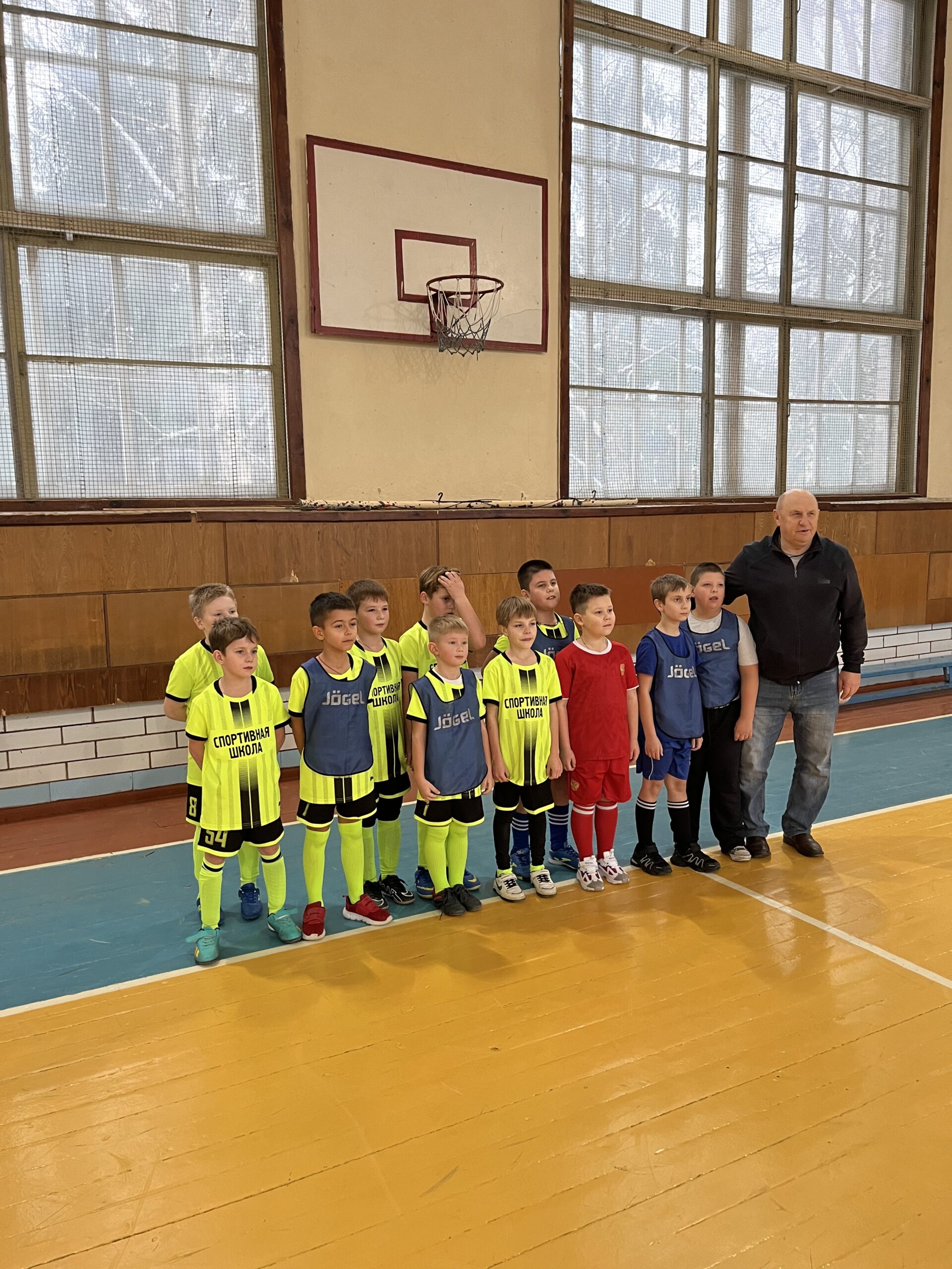 В Трубчевске прошел турнир по мини-футболу среди детских команд