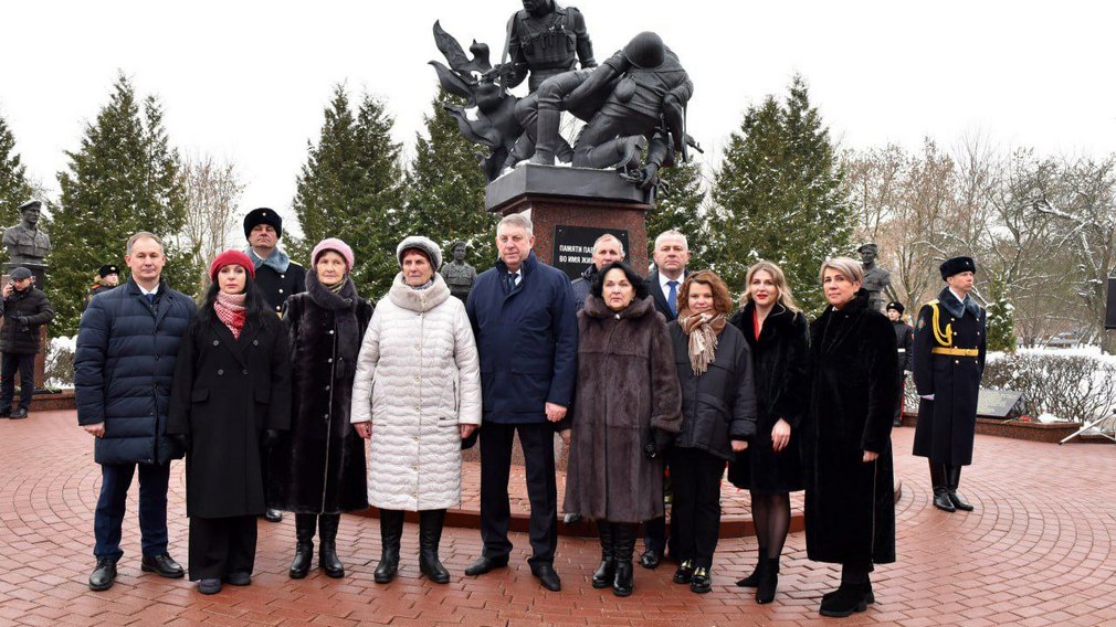 Губернатор Александр Богомаз считает, что в истории Брянщины немало славных имен, которые должны помнить все поколения
