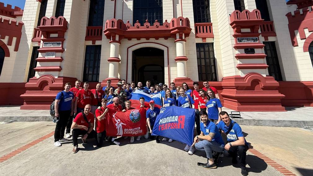 Брянский волонтер Сергей Морозов стал участником антифашистского фестиваля в Венесуэле