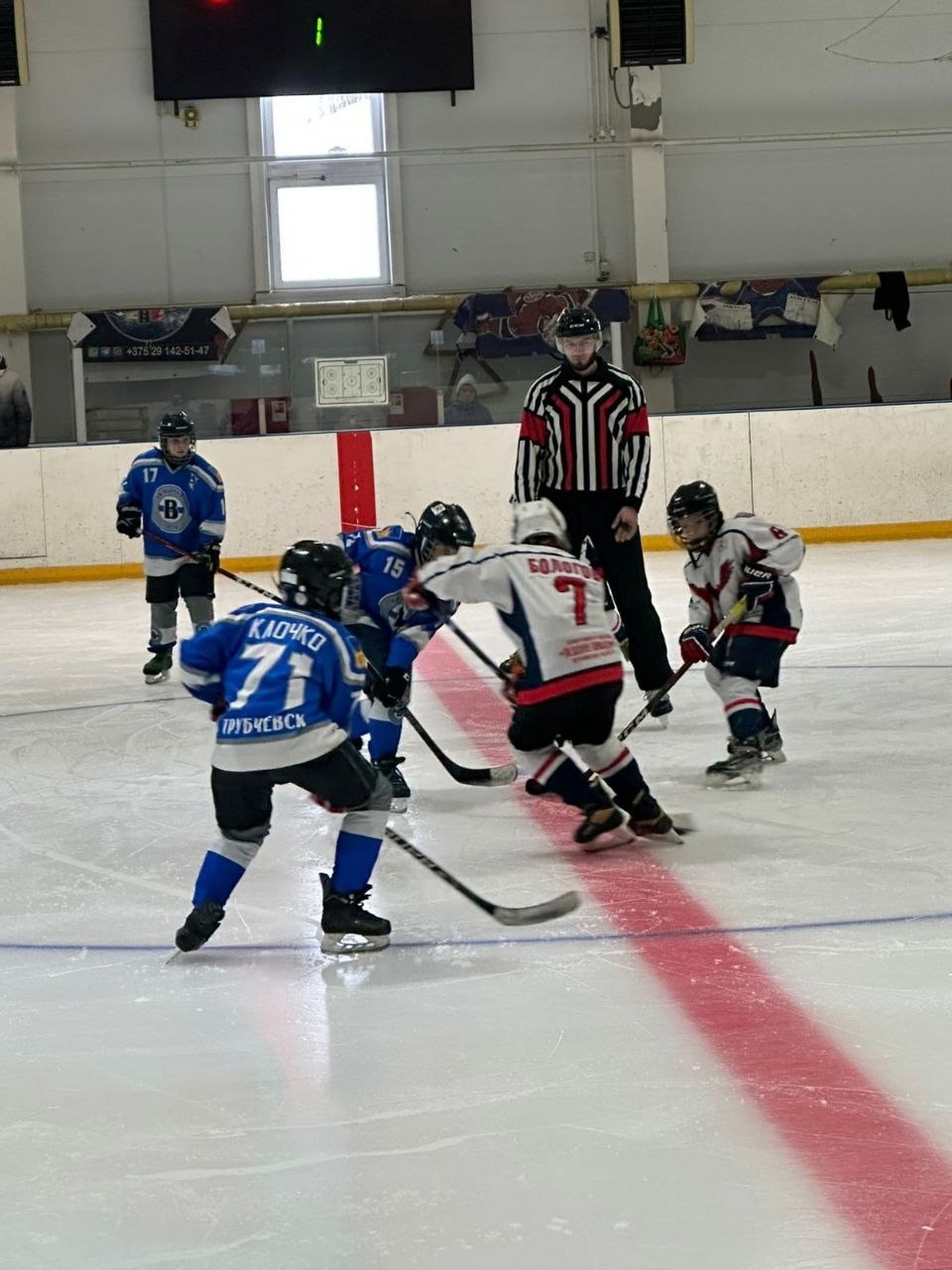 Трубчевские хоккеисты участвуют в региональных соревнованиях