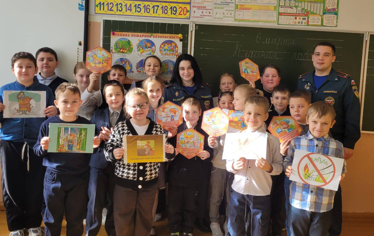 В сельских школах Трубчевского района прошли встречи по профилактике пожаров