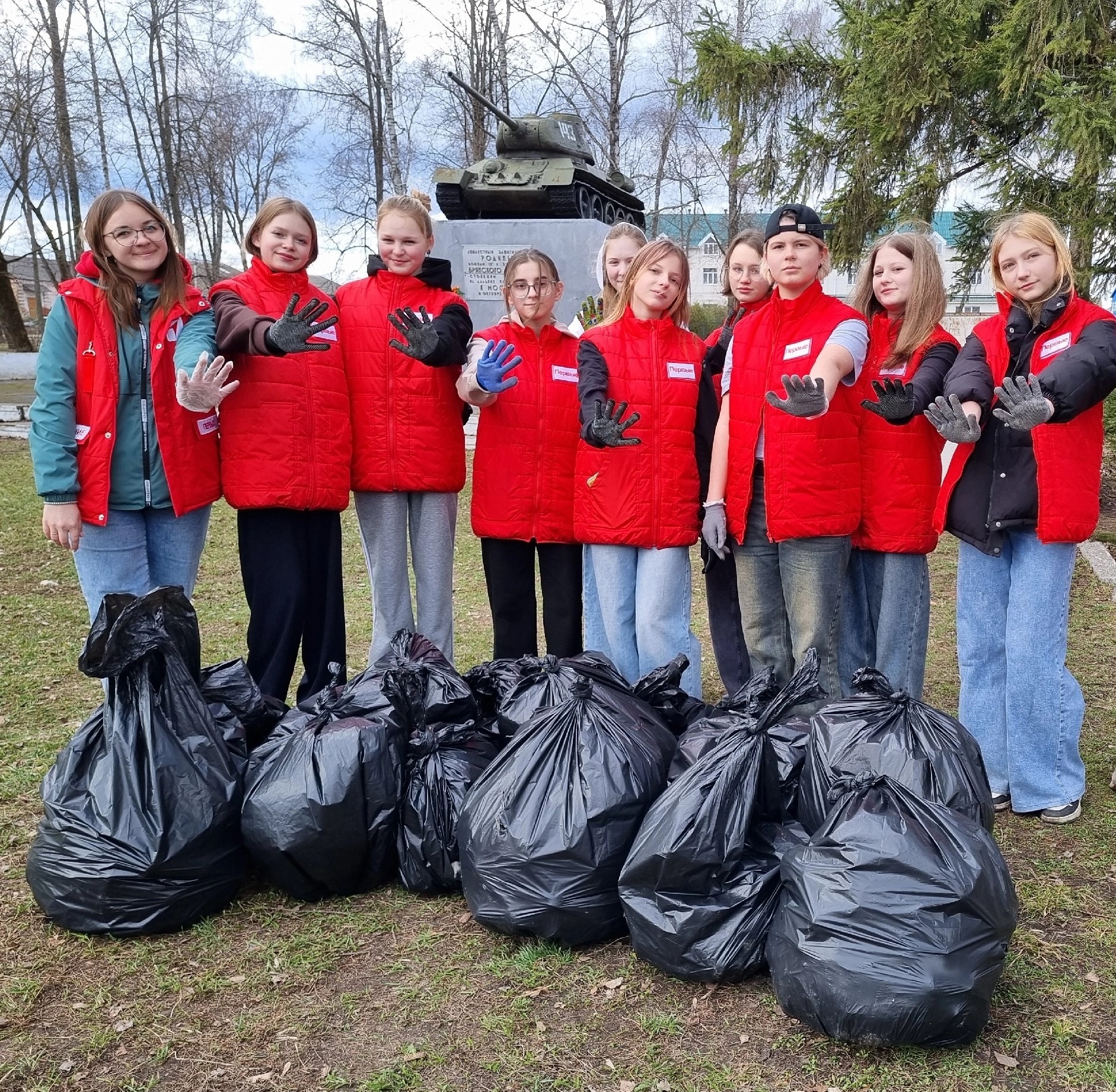 Для трубчевских активистов «Движение первых» созидательный труд — основная ценность