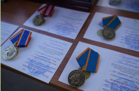 Губернатор Брянщины поздравил сотрудников и ветеранов с Днем пожарной охраны России