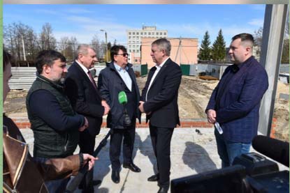 Брянский губернатор побывал на строительстве ФОКа в Карачеве