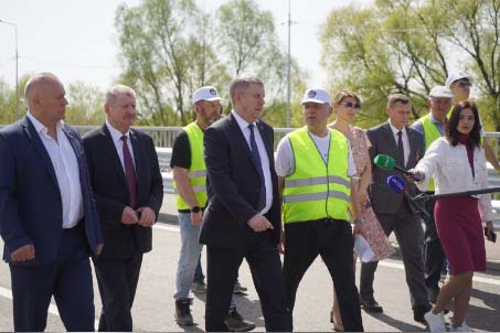 В брянском Почепе через реку Судость открыли движение по новому мосту