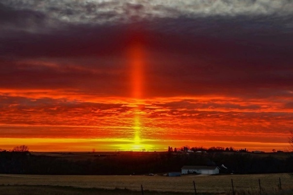 Сотрудники Трубчевского планетария объяснили причины появления над Брянщиной солнечного столба