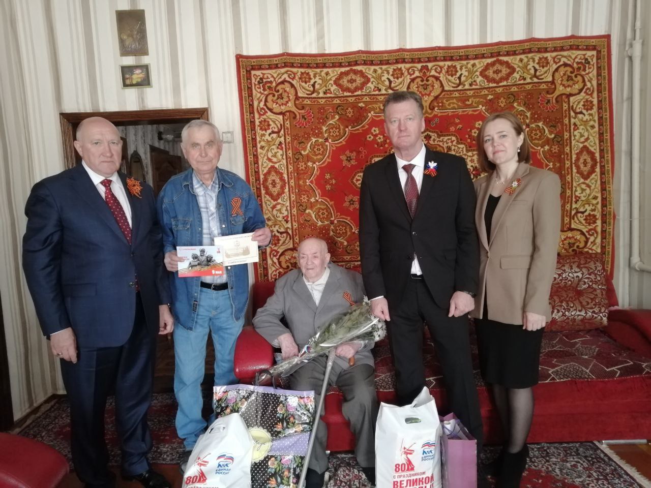 В День 80-летия Великой Победы трубчевские ветераны принимали поздравления