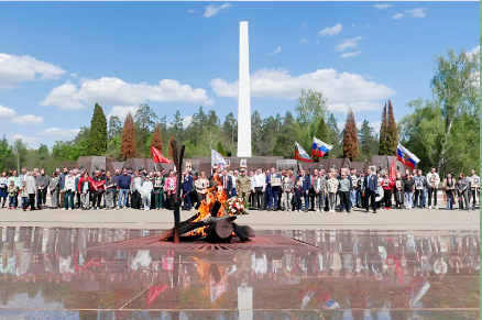 Бойцы «БАРС-Брянск» вместе с коллективом завода «Брянсксельмаш» провели автопробег