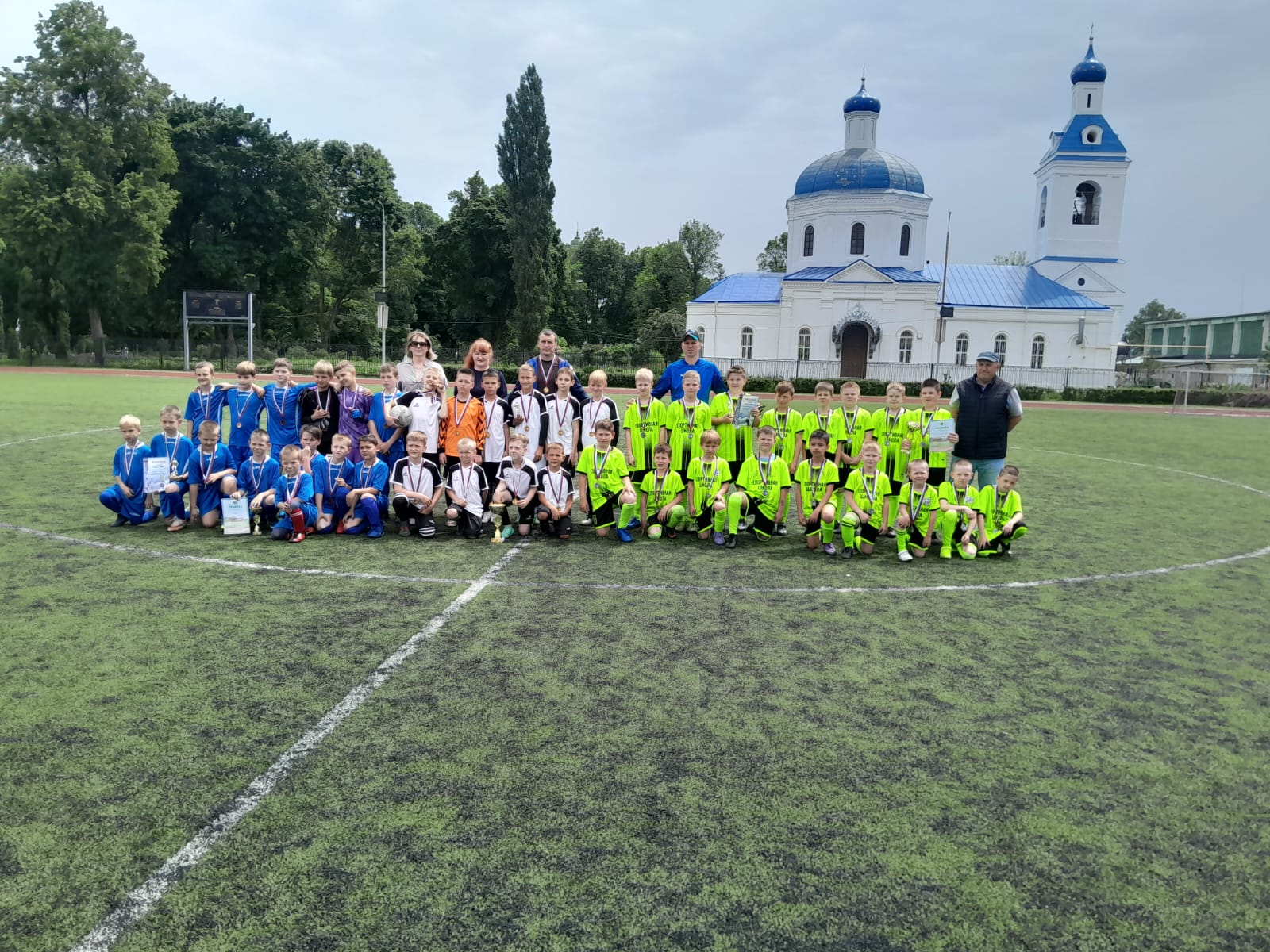 На трубчевском стадионе «Нерусса» соревновались детские футбольные команды