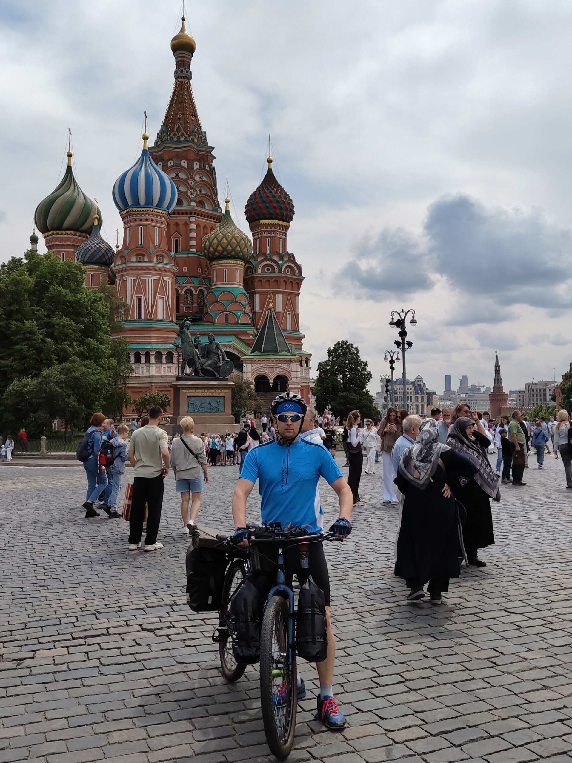 Трубчанин преодолел путь от Москвы до Белой Березки на велосипеде