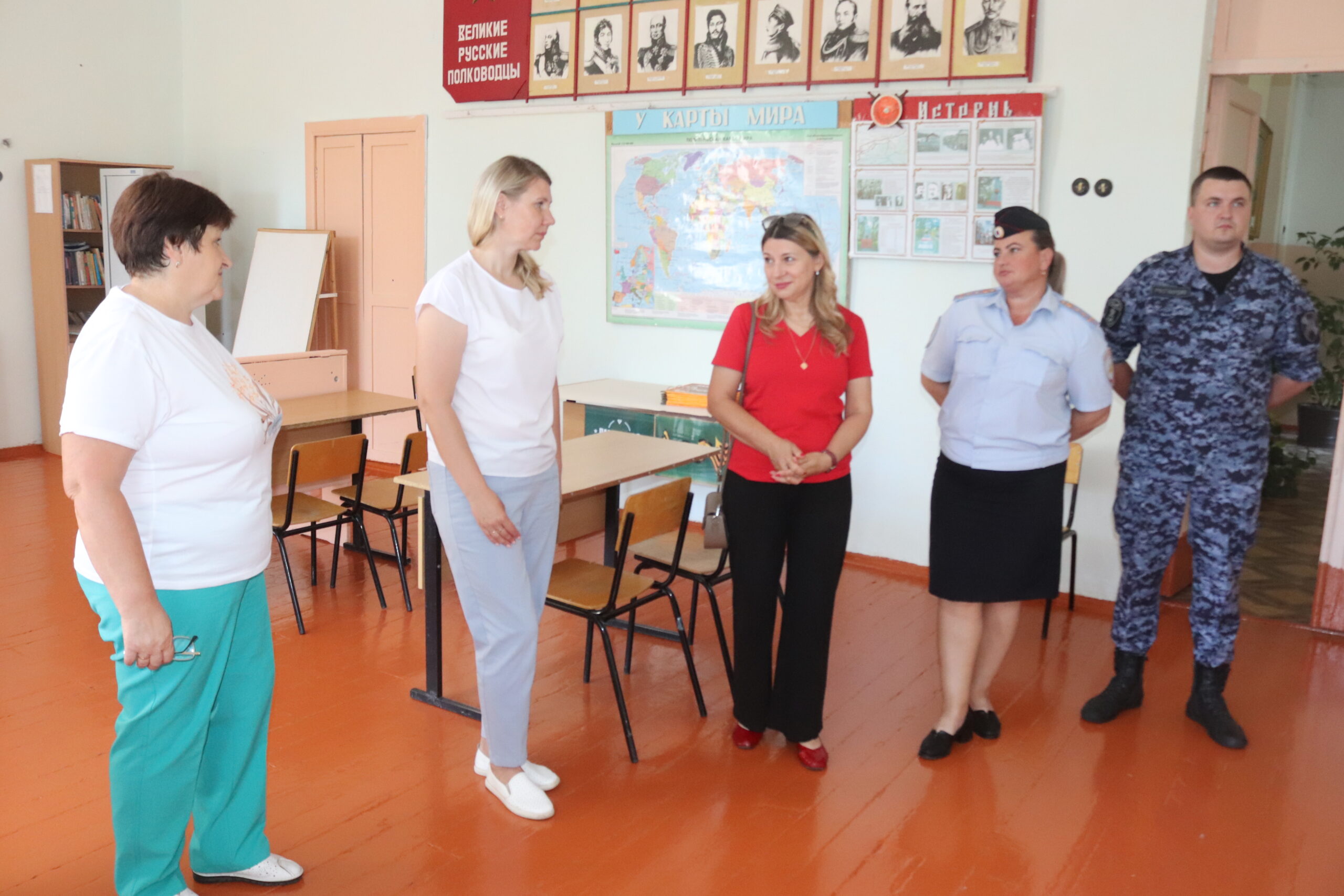 В Трубчевском районе идет приемка учреждений образования к новому учебному году