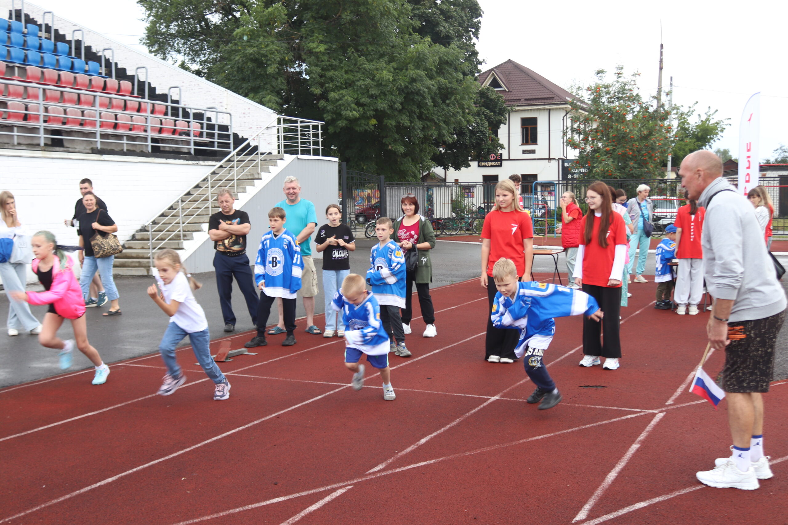 В Трубчевске проходит День физкультурника