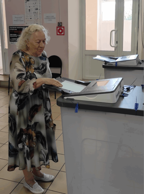 Председатель Трубчевского районного объединения несовершеннолетних узников Т. Ф. Шакина не пропустила «ни одни выборы в жизни»