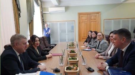 Губернатор Брянщины Александр Богомаз провел встречу с председателем Социального фонда России