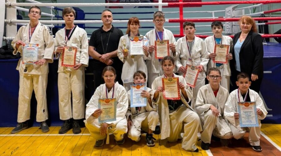 В Трубчевском районе прошло первенство по рукопашному бою