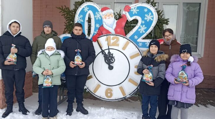 В Трубчевском РДК прошла елка для отличников