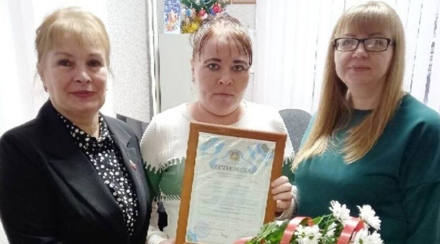 Брянская мама семи сыновей получила сертификат на маткапитал