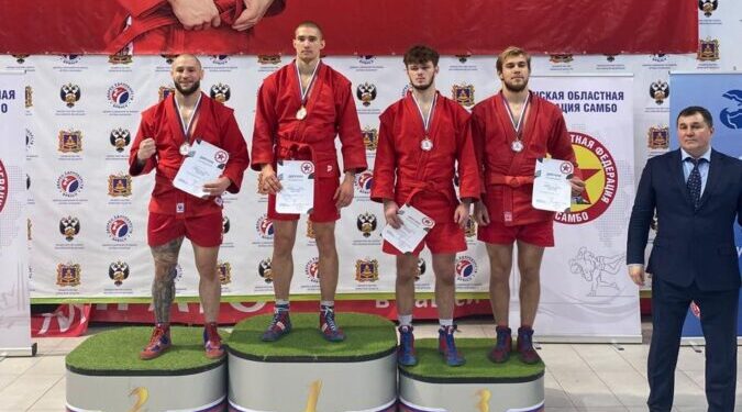 Брянские самбисты — среди победителей чемпионата ЦФО