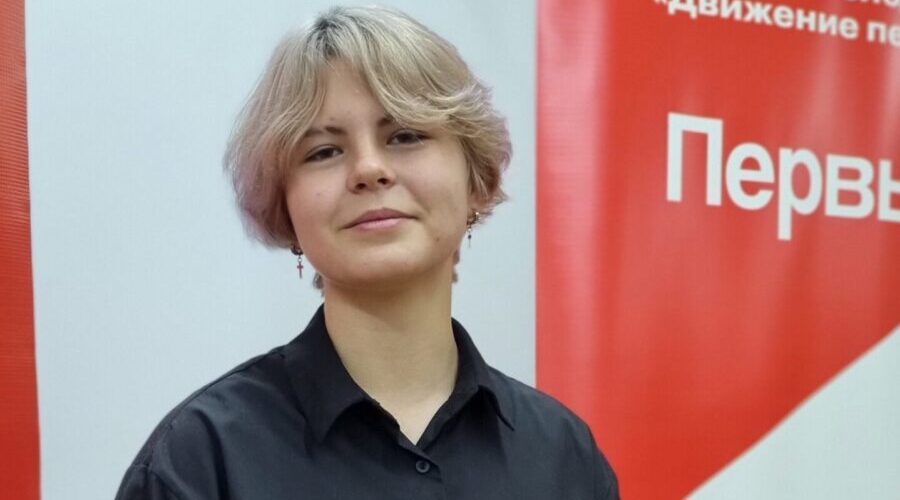 Трубчевские волонтеры отмечают свой праздник