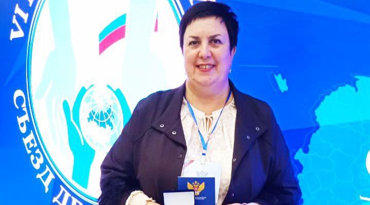 Педагог Трубчевской школы-интерната была удостоена высокой ведомственной награды