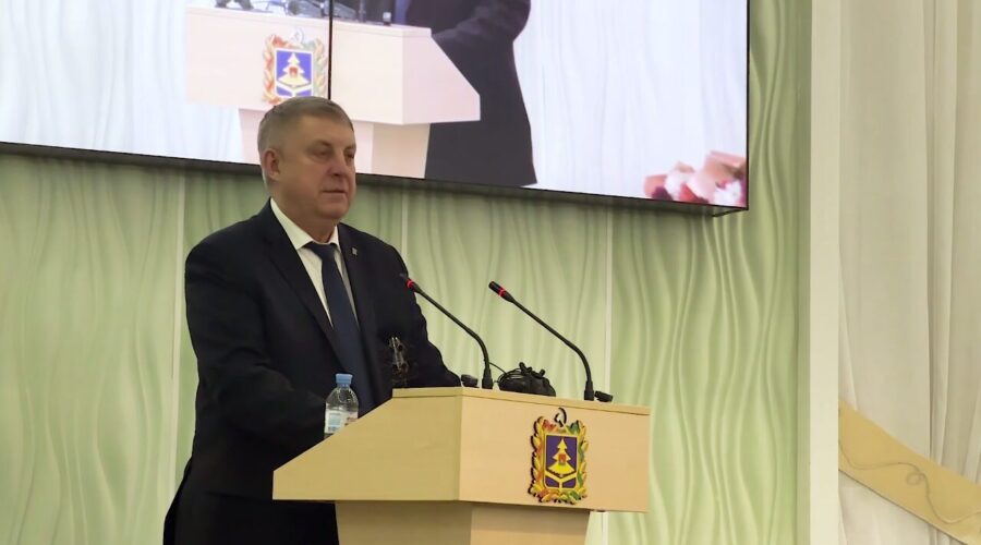 Губернатор поздравил брянских спасателей с профессиональным праздником