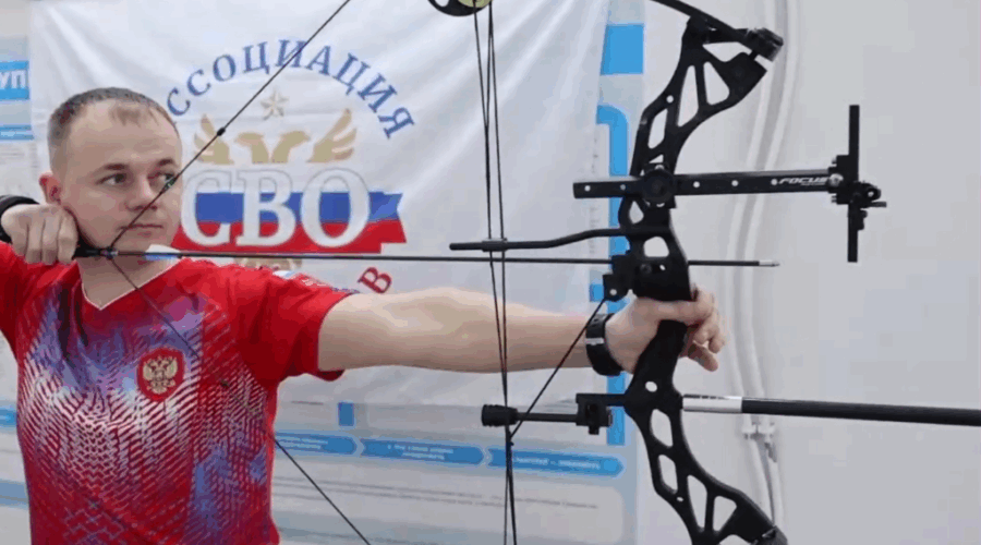 В брянских Клинцах работает секция по стрельбе из лука