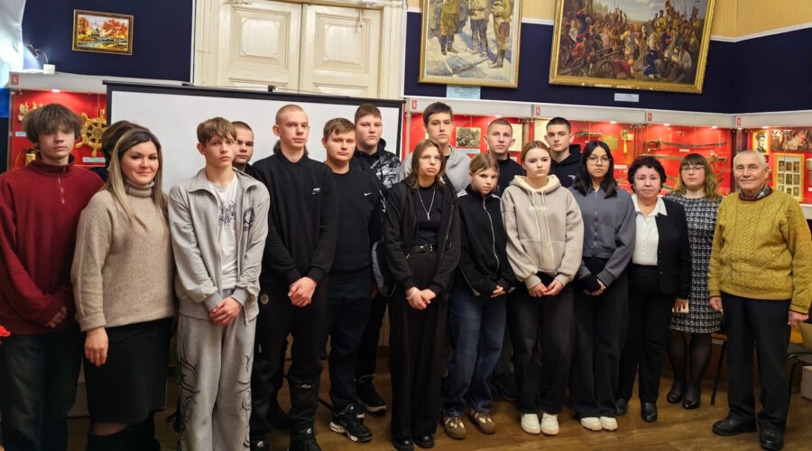 В Трубчевском музее прошла встреча «Холокост: преступление и наказание»