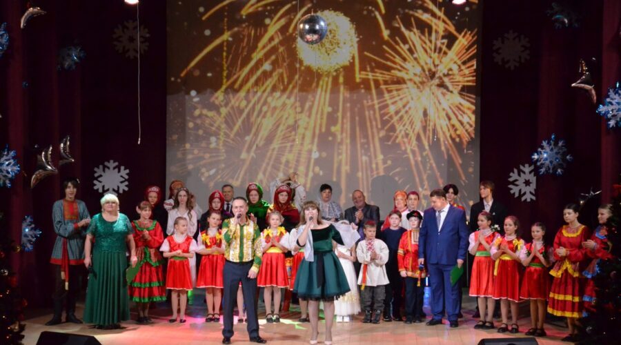 В Трубчевском Доме культуры прошел Рождественский концерт