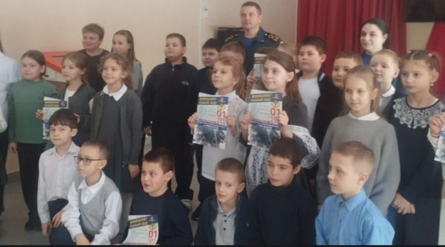 В трубчевской Пушкинской школе прошла беседа о пожарной безопасности