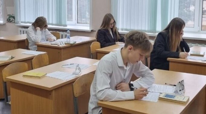 Брянские выпускники активно интересуются естественно-научными предметами