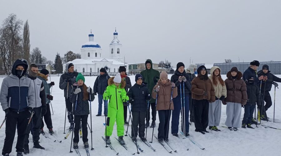 На стадионе «Нерусса» стартовало первенство Трубчевского района по лыжным гонкам
