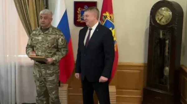 Губернатору Александру Богомазу присвоили звание подполковника