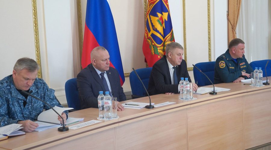 Губернатор Брянщины провел заседание комиссии по предупреждению и ликвидации ЧС