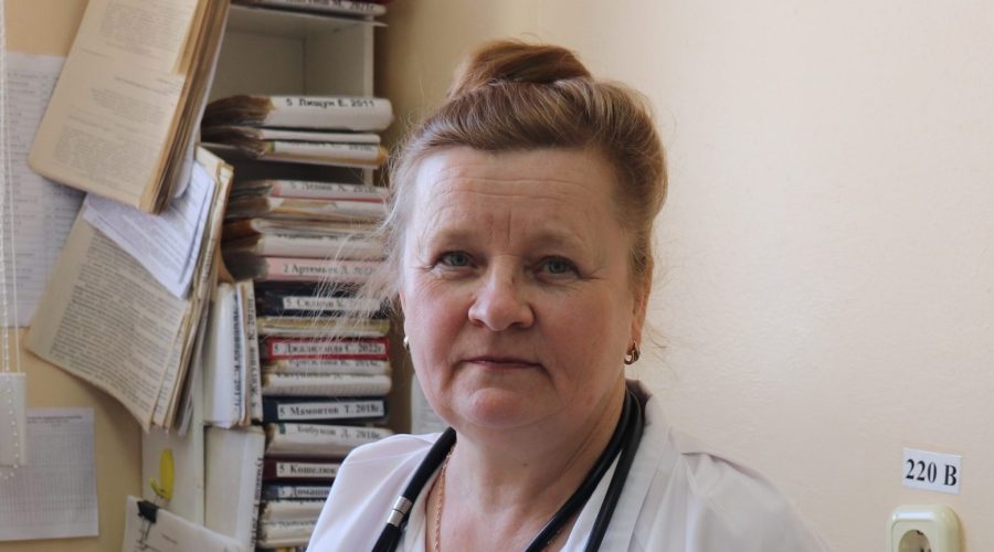 О значении грудного вскармливания трубчанам рассказала врач-педиатр