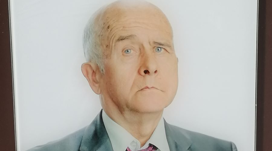 Трубчевскому врачу В. П. Новомлинцу присвоено почетное звание «Заслуженный врач РФ»