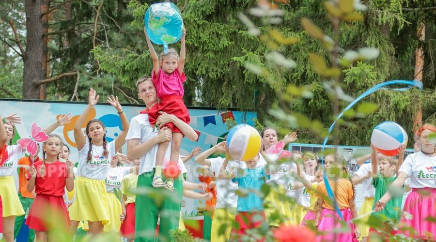 Летние лагеря ждут брянских школьников